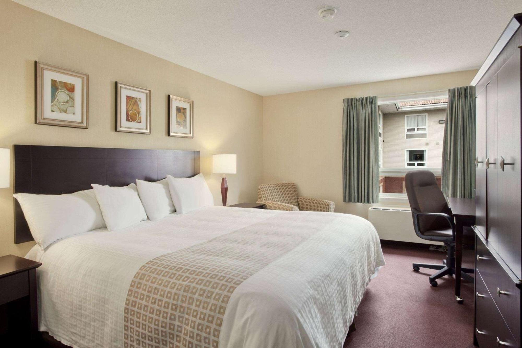 Travelodge Hotel By Wyndham Sudbury Extérieur photo