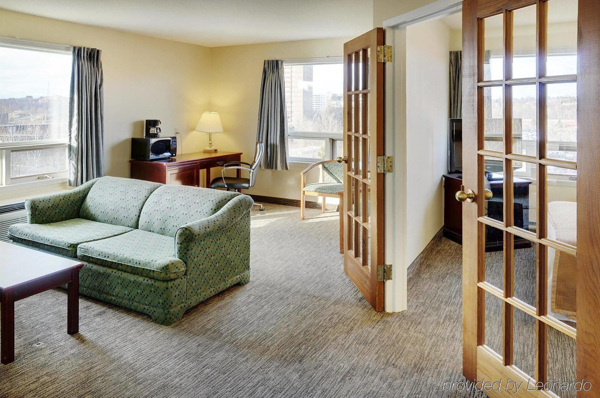 Travelodge Hotel By Wyndham Sudbury Extérieur photo